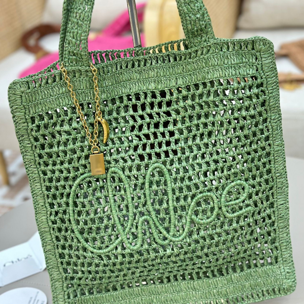 CHLOÉ SUMMER BANANA BAG MADE OF RAFFIA
