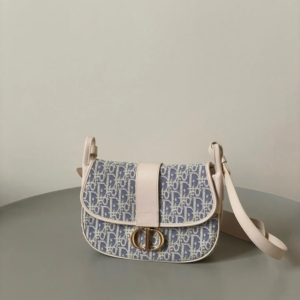 DIOR 30 MONTAIGNE MEDIUM BAG