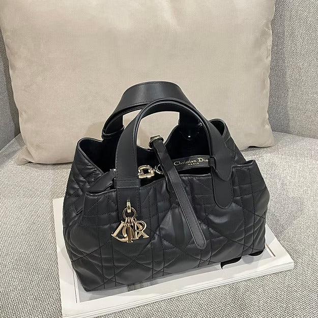 DIOR MITTELGROSSE HANDTASCHE
