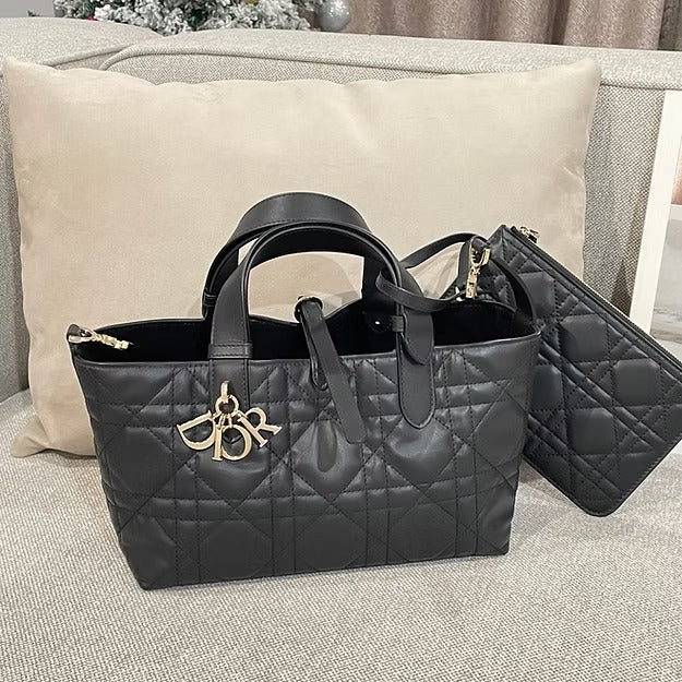 DIOR MITTELGROSSE HANDTASCHE